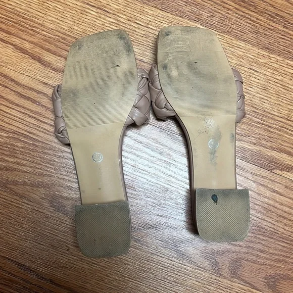 Sandals size 7/12 - Picture 3 of 3